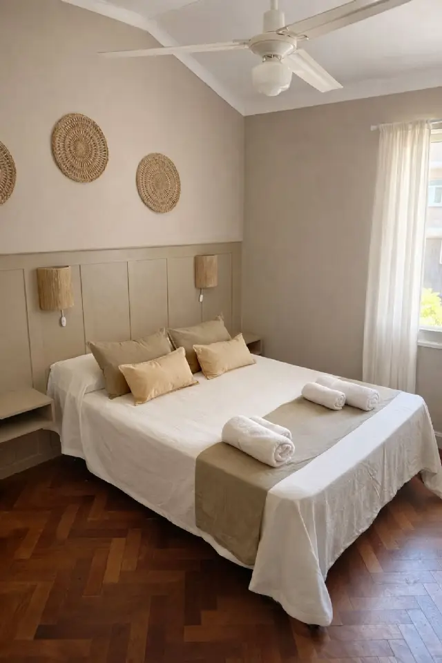 DOBLE ARENA matrimonial, vista a patio interno .- del Hotel Ideal de Miramar